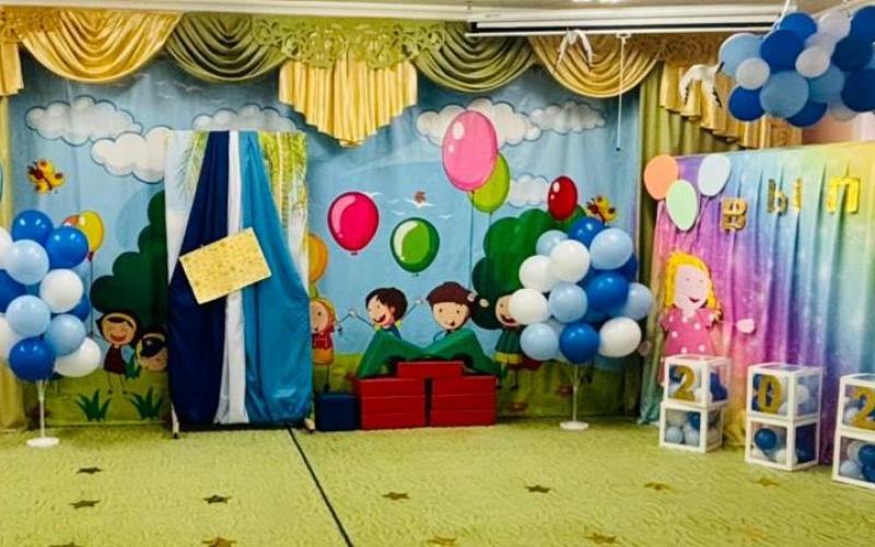 Выпускной праздник детей группы "Ученый кот"